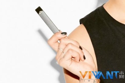 装13利器！智能电子烟四种口味供你选_智能创意