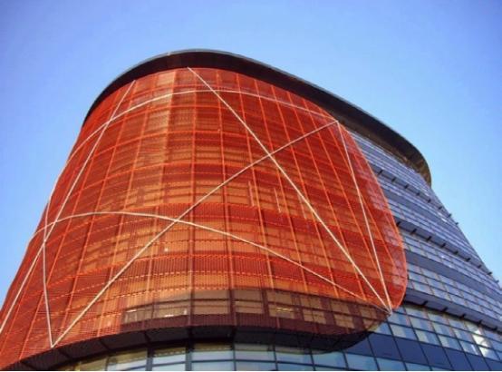 这7个太阳能建筑产生的能源可比自身消耗还多