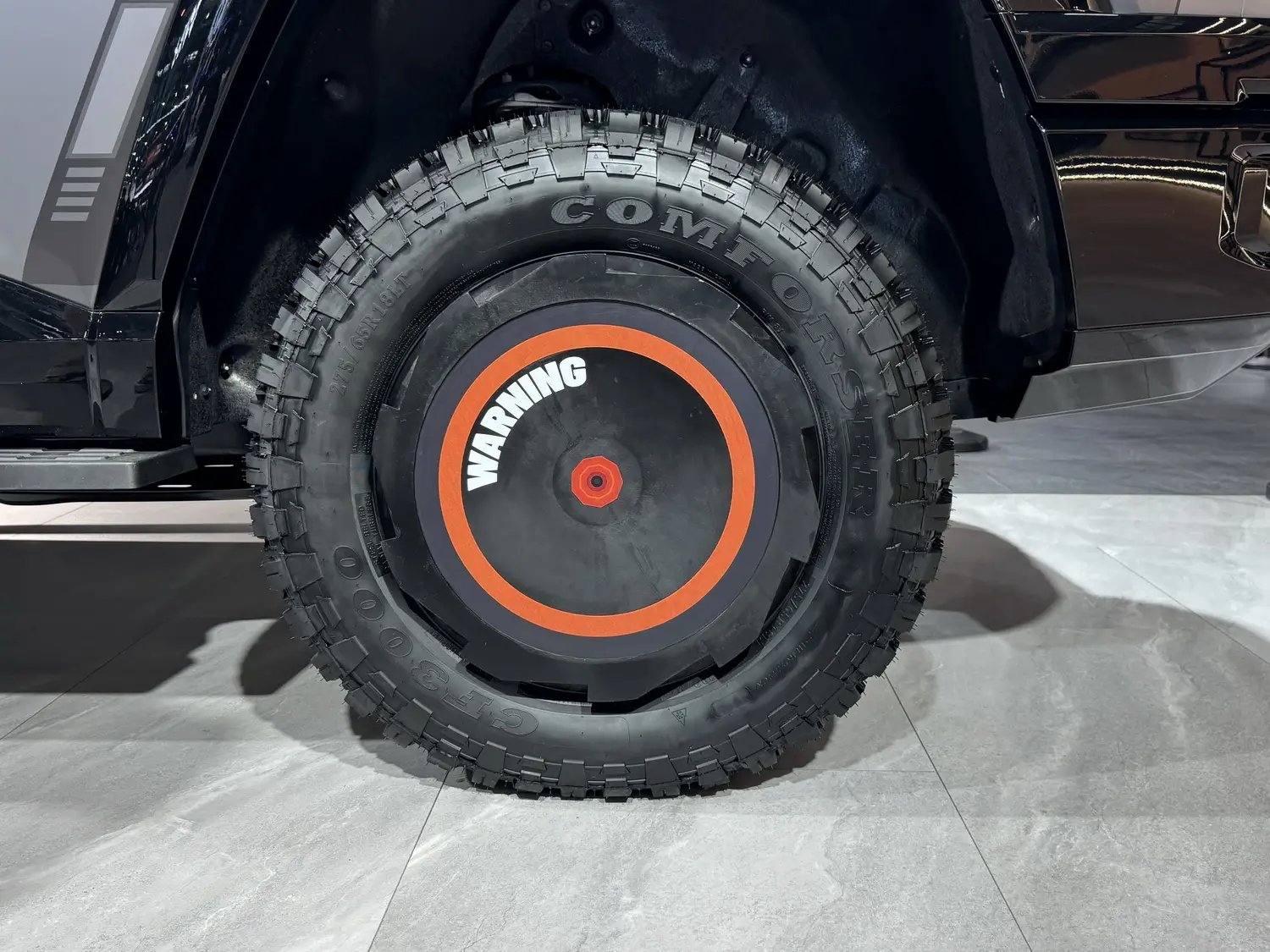 反向操作！30万的“裸感”猛士，才是越野老炮的终极快乐车？ -1