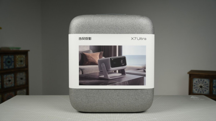 4K高端投影怎么选？当贝 X7 Ultra 旗舰三色激光投影仪测评 -2