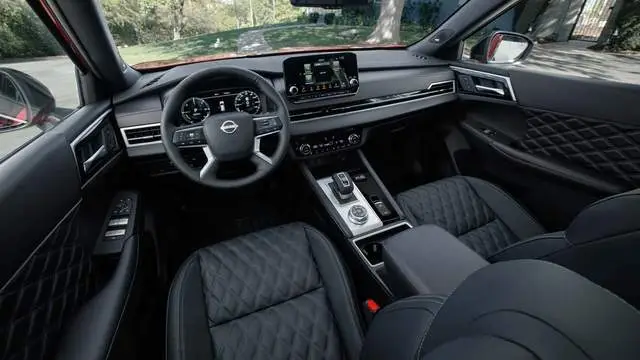 三菱Outlander PHEV换脸版 新款日产Rogue PHEV最新消息曝光 -3 三菱Outlander PHEV换脸版 新款日产Rogue PHEV最新消息曝光 -3