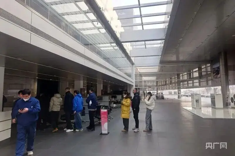 网传保时捷店“跑路”？官方紧急回应：专班已介入！ -1