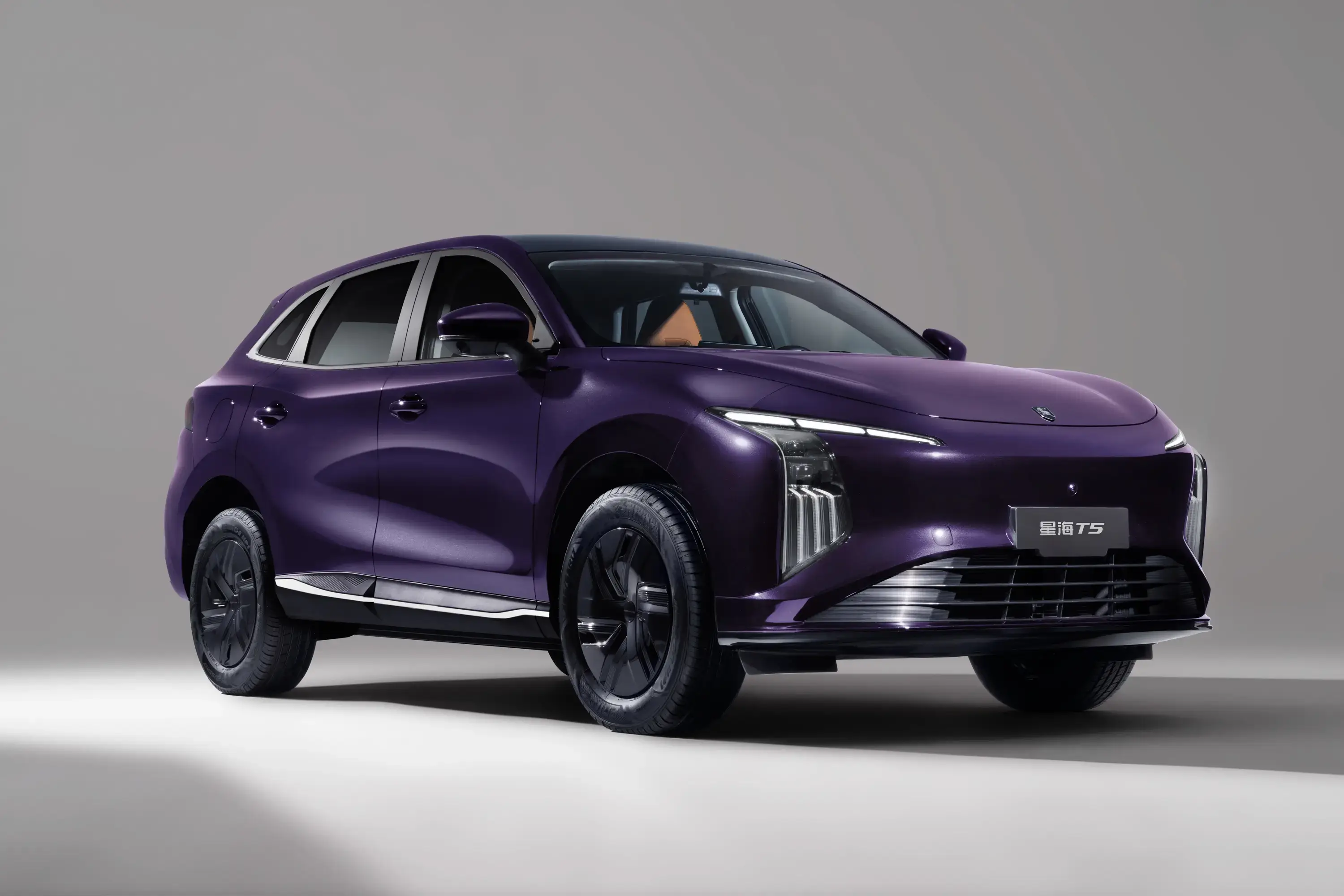 15万级纯电SUV 东风星海T5预售开启,530km续航带电出发 -1 15万级纯电SUV 东风星海T5预售开启,530km续航带电出发 -1