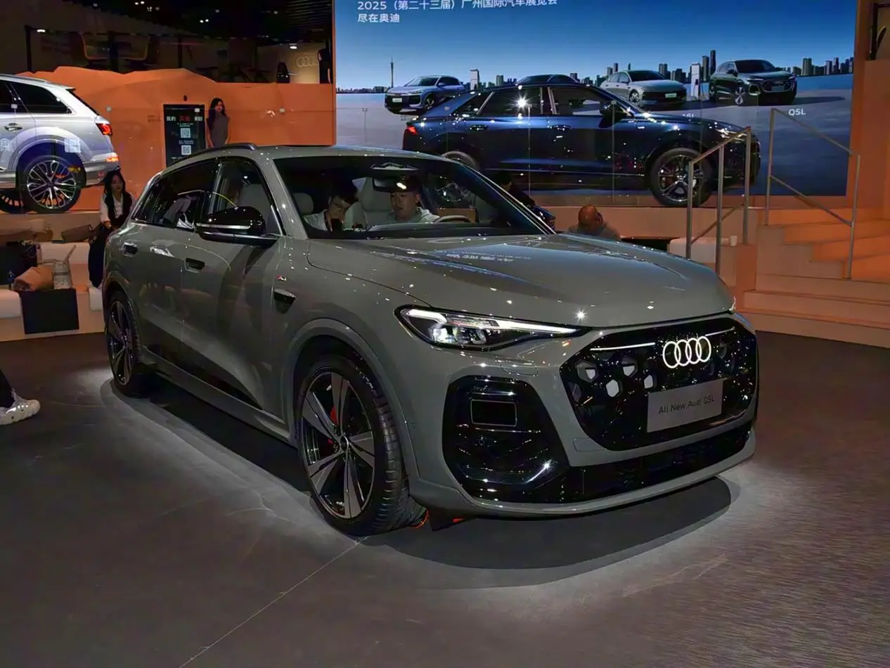 别急眼！新奥迪Q5L“降价增配”杀到，华为智驾上车，31万起预售香爆了？ -1