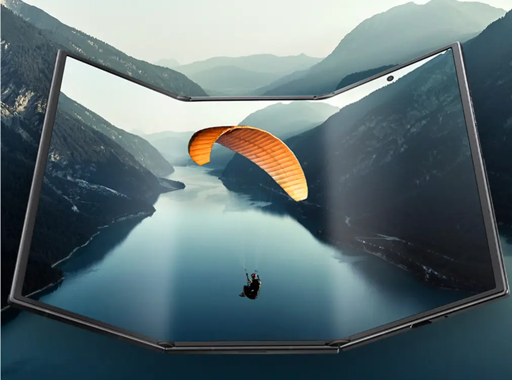 折叠屏王炸对决！三星三折叠杀到，比华为还猛？ -1