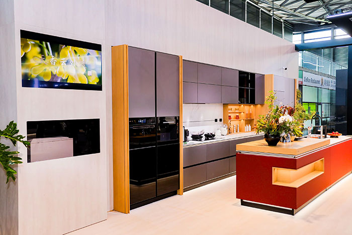 新房不香了？厨电巨头们正在偷偷卷“老破小” -1