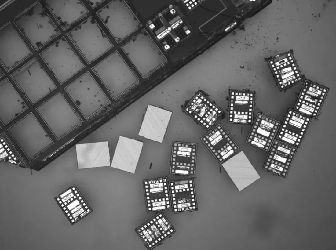 微观世界迎来智能革命：无缆无磁，这群“机器鱼”在血液里游起来了 -1