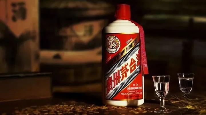 茅台神话终结?从“酒中黄金”到价格雪崩,白酒黄金时代真的结束了? -1 茅台神话终结?从“酒中黄金”到价格雪崩,白酒黄金时代真的结束了? -1