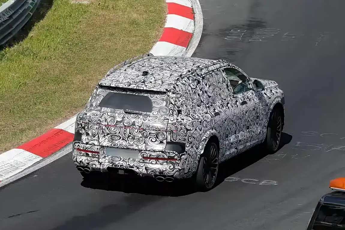 奥迪Q9杀入豪华SUV战场！5.3米巨无霸卖80万起，奔驰宝马压力大了 -1