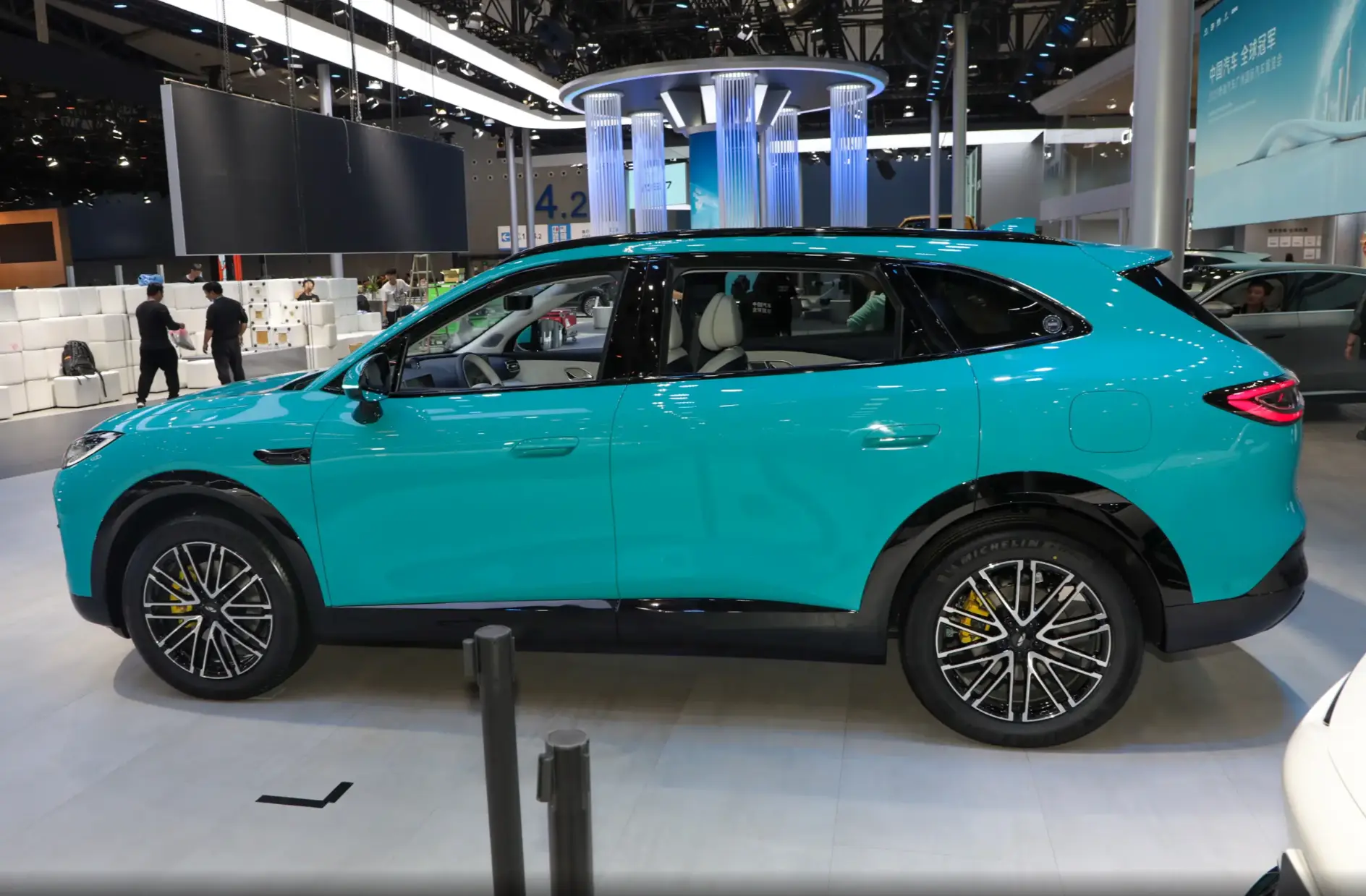 轴距直接干到2920！奇瑞风云T9L盲订倒计时，空间越级挑战全级？ -1