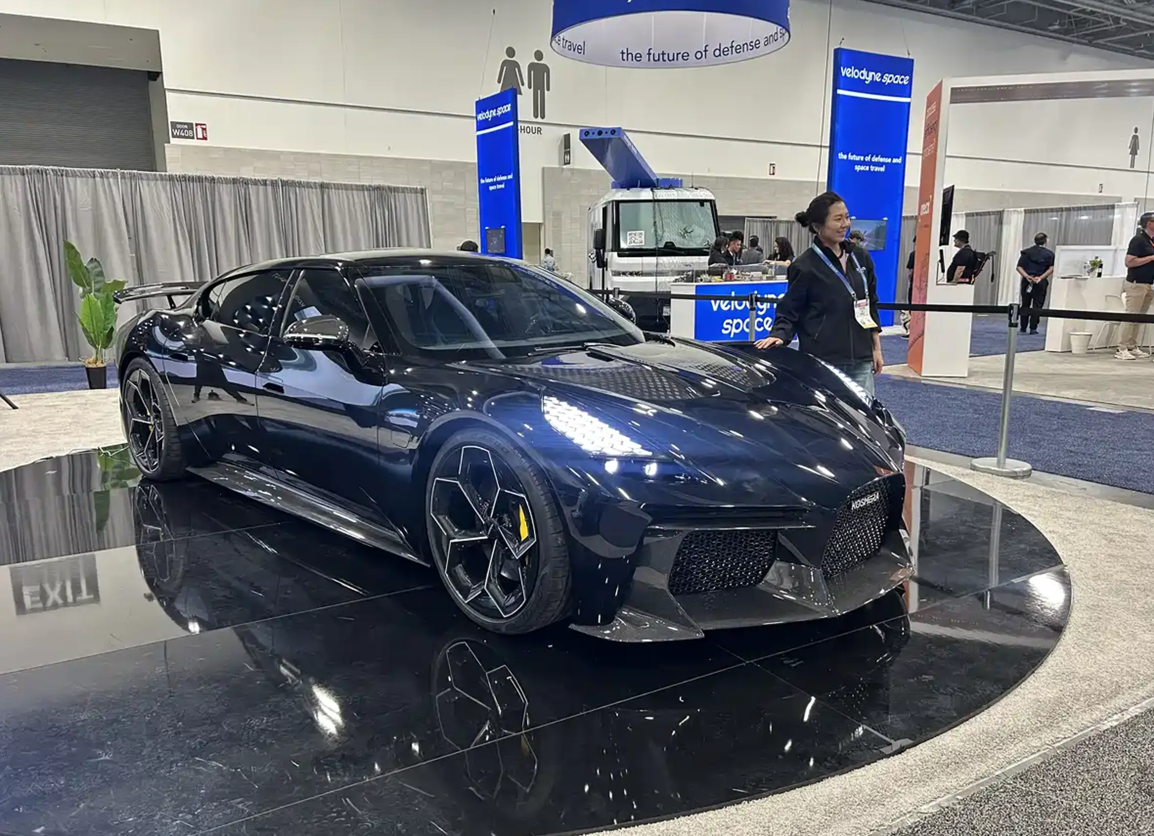 追觅亲儿子KOSMERA双神兽曝光CES 冲着超跑天花板来的？ -1