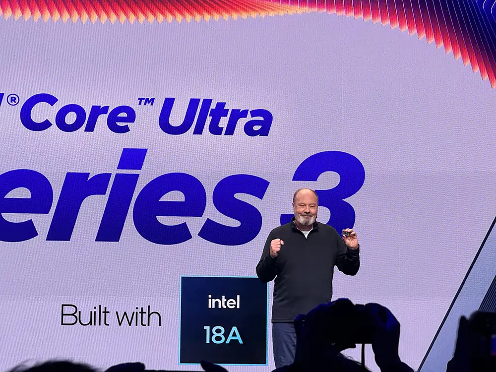 英特尔杀疯了!1.8nm芯片扛起180TOPS AI算力 -1 英特尔杀疯了!1.8nm芯片扛起180TOPS AI算力 -1