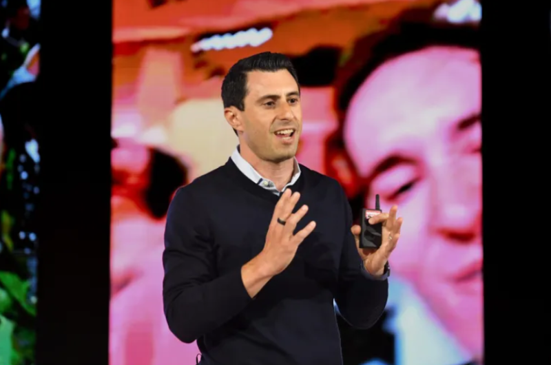 华裔空降 特朗普力挺！TikTok美国“数据守门人”竟是他 -1