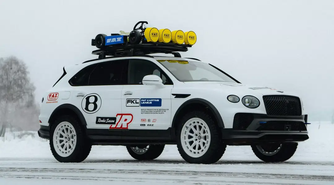 宾利也玩硬核越野？添越X概念车直接开上专业赛道！ -1