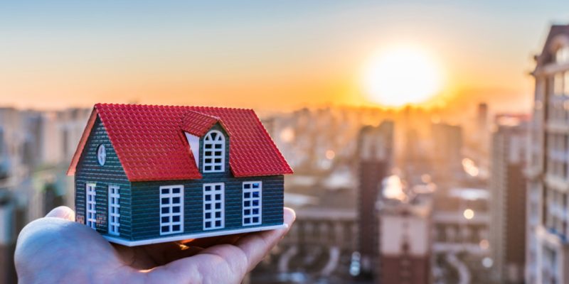 政府亲自下场当房东！上海打响“最硬核托市”第一枪，房价底牌被掀开了？ -1