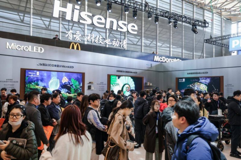 海信AWE 2026：RGB-Mini LED换代风暴来袭，百吋巨幕把影院搬进客厅 -1