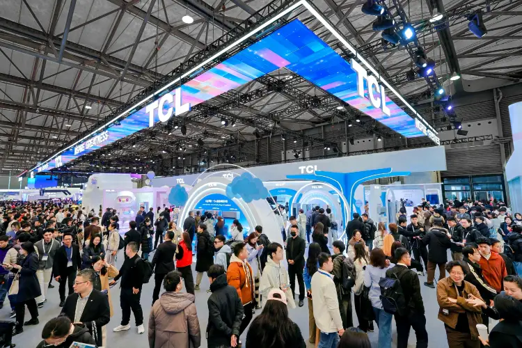 TCL系业绩分化：显示业务狂揽千亿，光伏板块巨亏92亿 -1