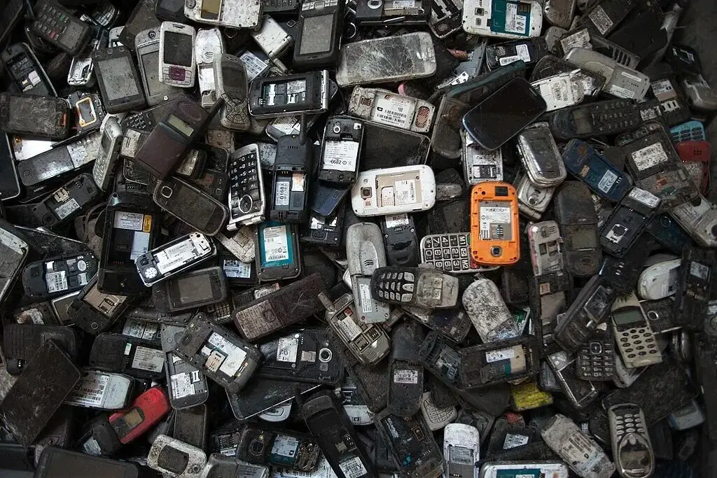 废手机一夜暴涨，炒家开始“认命” -1