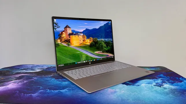 hp omnibook 3 16 overview.jpg