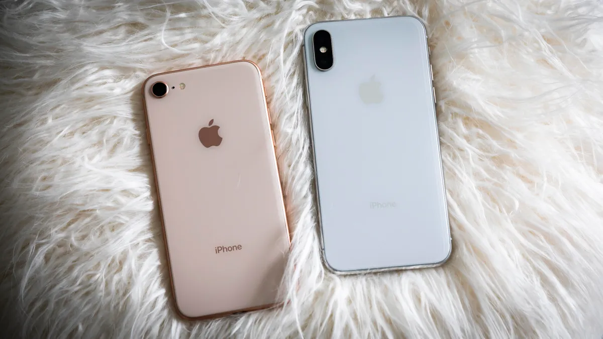 iphone 8 iphone x 5872.jpg