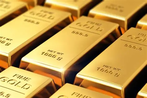 金价崩了?28%大回撤!深圳水贝现场:消费者看了一圈,啥也没买…… -1 金价崩了?28%大回撤!深圳水贝现场:消费者看了一圈,啥也没买…… -1