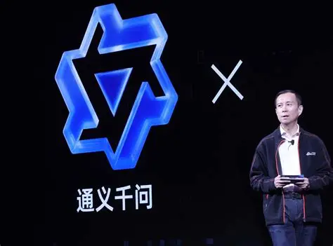 千问首款AI耳机现身WAIC,我赌它比AirPods更“懂你” -1 千问首款AI耳机现身WAIC,我赌它比AirPods更“懂你” -1