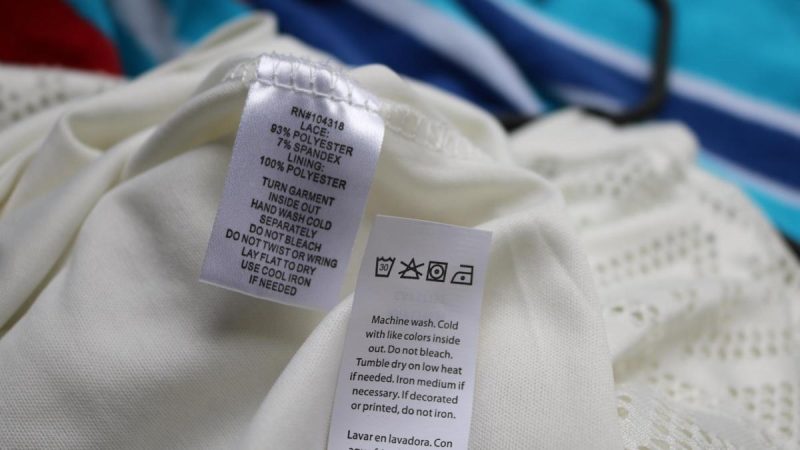 洗衣液倒满一盖?你这是在给衣服“下毒”! -1 洗衣液倒满一盖?你这是在给衣服“下毒”! -1