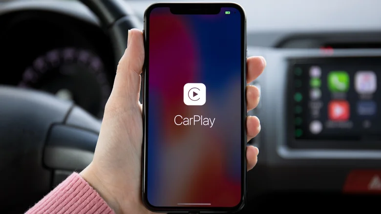 allow carplay while your phone is locked 1785253829