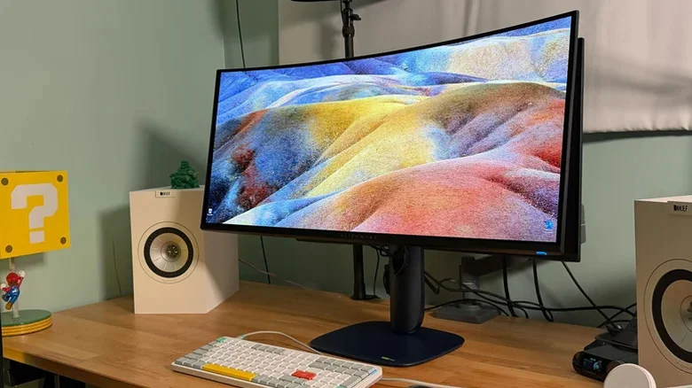 curved gaming monitors avoid all of these issues 1786727392