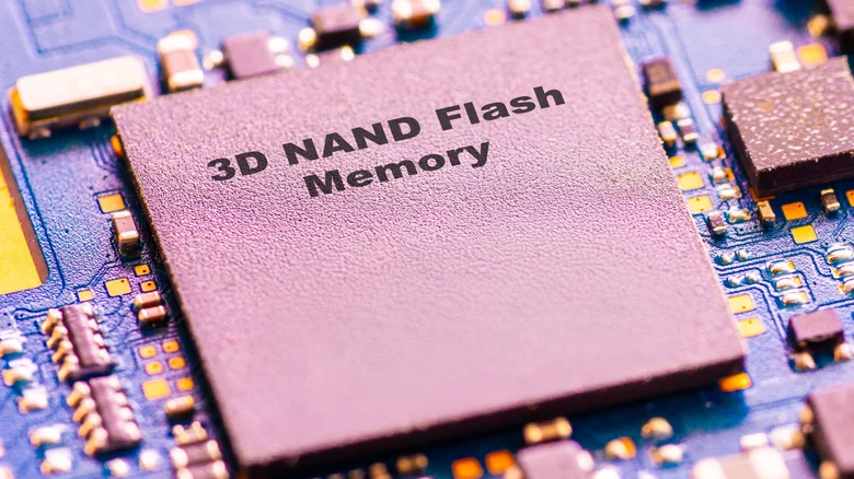nand learned to cram in a lot more data 1786634728