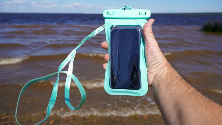 understanding the water resistance of airtags 1785941106