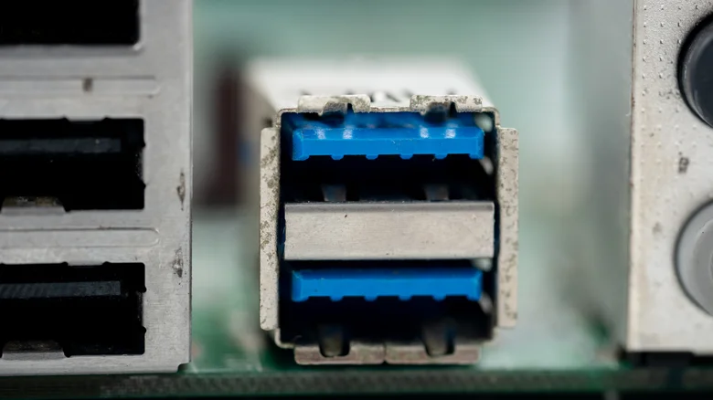 understanding usb port colors 1786134103