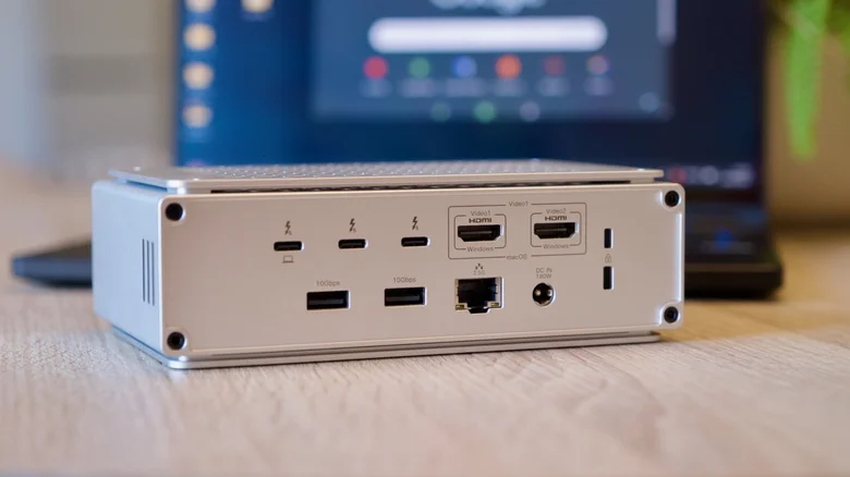 power and ports 1790354776