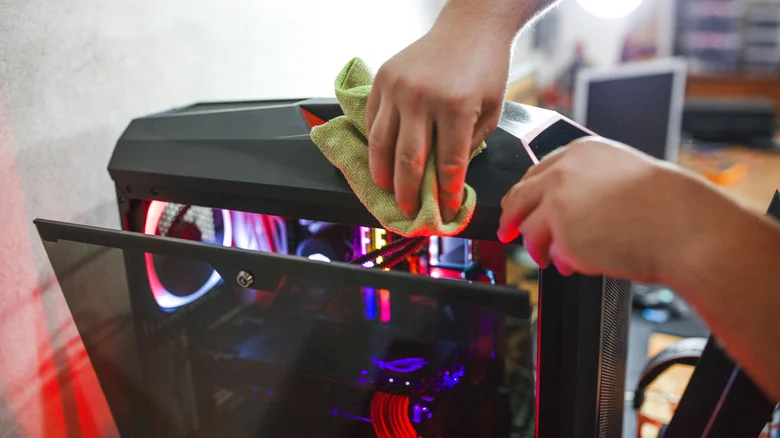 where should you actually put your pc 1790181448