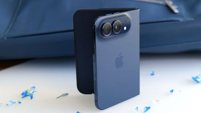 cameras 1792528426