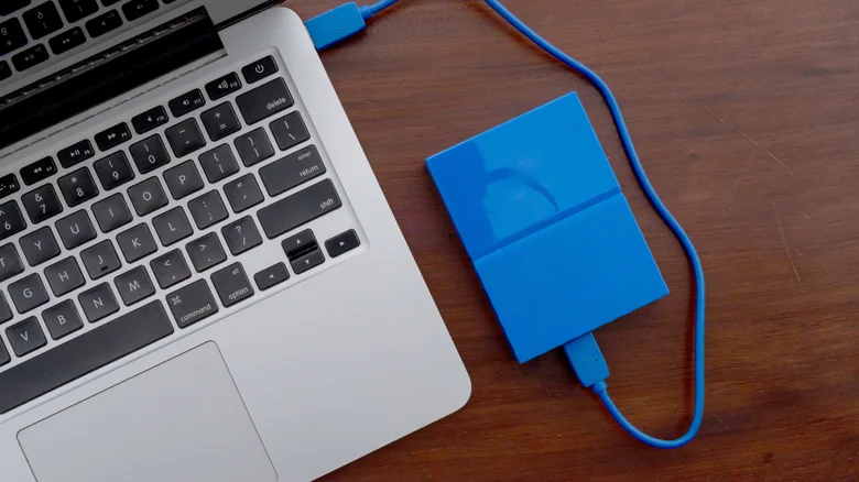 how should you backup old thumb drives 1791452689