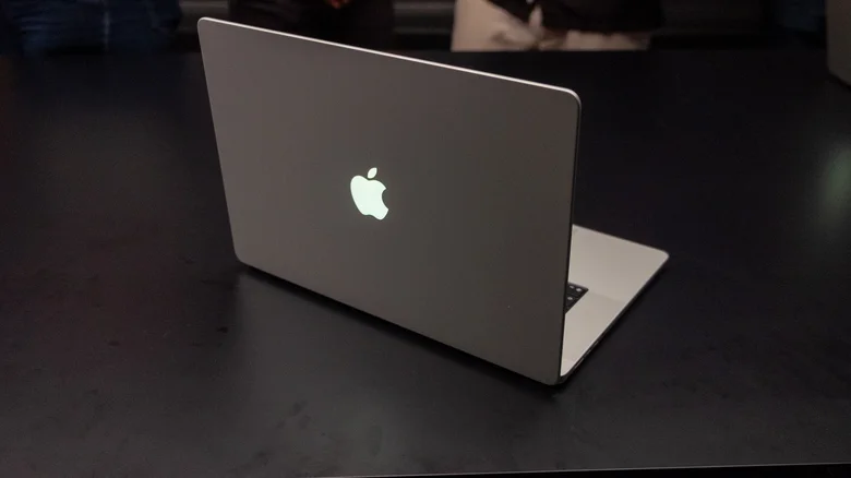 触屏Mac能买吗？先看这篇苹果MacBook Pro快速上手 智能公会